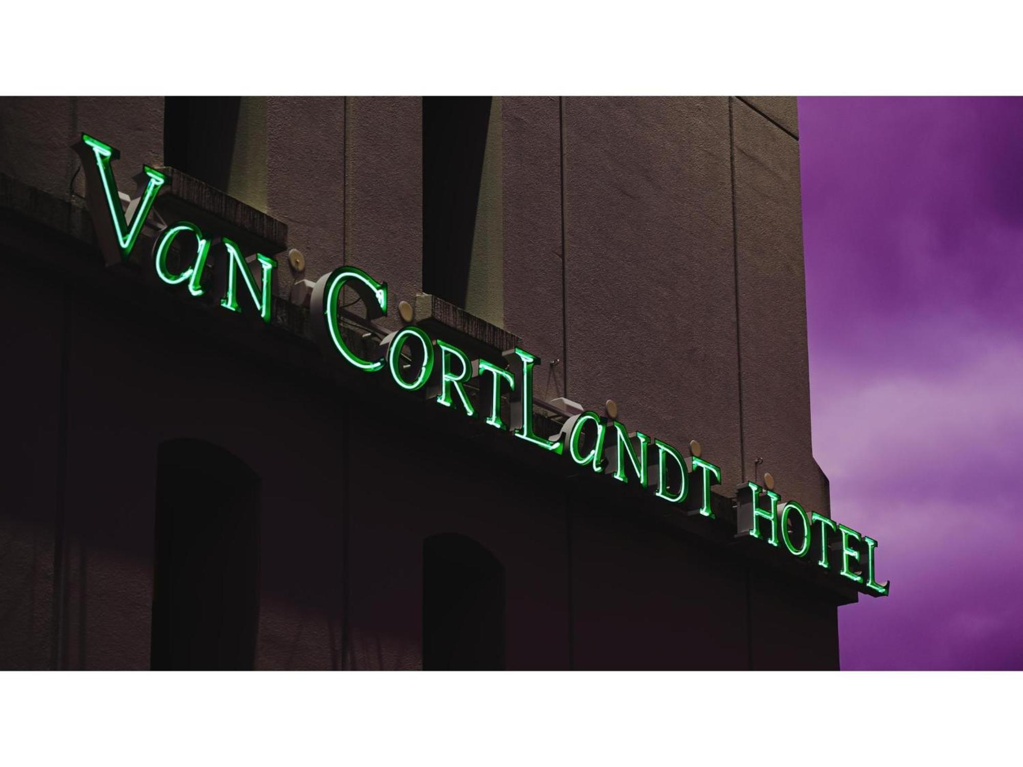 Van Cortlandt Hotel - Vacation Stay 17465V Aira Zewnętrze zdjęcie